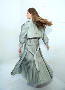 1042233993_TRESemmexJonathanSimkhaiNYFW65ndv9hsZbWx.thumb.jpg.76a6bc1125757cc468dd184f3225420f.jpg