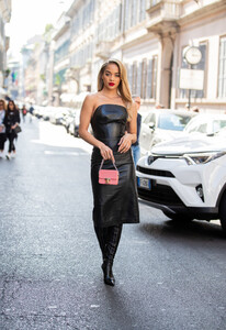 Jasmine+Sanders+Ermanno+Scervino+Street+Style+Spvo-gui8hJx.jpg
