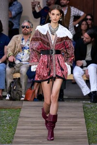 Camille Hurel Etro Spring 2020 RTW MFW 2.jpg