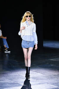 109193746_RagBoneRunwaySeptember2019NewYorkFashion1YGOBFw0voOx.thumb.jpg.f5ee37dde73103edfa5d418975359491.jpg