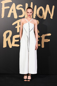 Fran+Summers+Red+Carpet+Arrivals+Fashion+Relief+Pv0Rnzw7HiUx.jpg