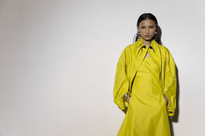 112931849_3.1PhillipLimSpring2020Backstagei_BNPUEVTABx.thumb.jpg.1a44a48b7ff34e3c5331339c5a75a74f.jpg
