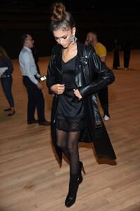 Zendaya+Coleman+Marc+Jacobs+Spring+2020+Runway+xsy01Vhy0k9x.jpg