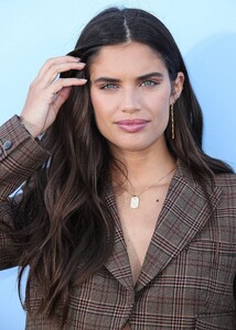        sam120919BZNimage5.jpg