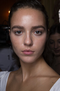 11778991_BrockCollectionSpring2020BackstagenSsxFYWn48Nx.thumb.jpg.506e7f53562edfec9e904a327dd5f98d.jpg
