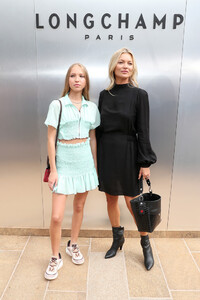 Kate+Moss+Longchamp+SS20+Runway+Show+Arrivals+gxuwcLAZLAOx.jpg