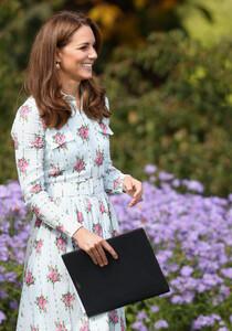 Kate+Middleton+Duchess+Cambridge+Attends+Back+e7gVQODkvjGx.jpg