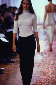 1236588355_liza-bruce-ss-1993(10).thumb.jpg.46d5f3b14a83770190a47701757d2390.jpg