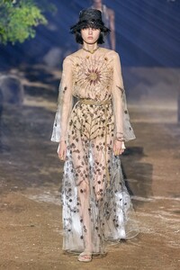 Sofia Steinberg Christian Dior Spring 2020 RTW PFW 1.jpg