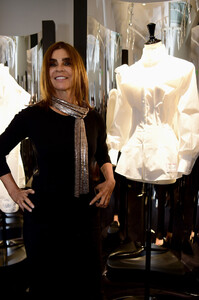 Carine+Roitfeld+Karl+Lagerfeld+Exhibition+RUZeKNBa2y9x.jpg