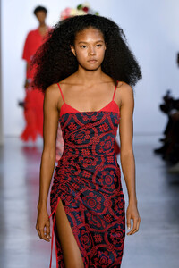 1303371270_PrabalGurungRunwaySeptember2019NewYorklOapQ0GwPwrx.thumb.jpg.234dd92727104d15ba35c69e44f47c68.jpg