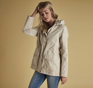 Hannah Cooper - barbour_86.jpg