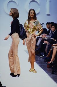 1406895771_gail(4).thumb.jpg.e3a05e490d158d826fbfb175c79f1491.jpg