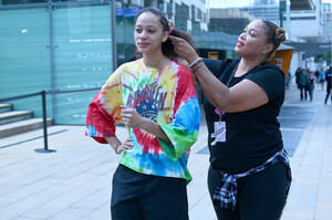 1489846921_LongchampBackstageSeptember2019NewYorkUgESxAGJNwSx.thumb.jpg.6cbda47ad4796a2f0425bb4080c5c9a2.jpg