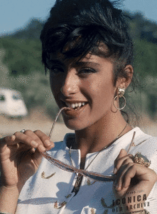 giphy (5).gif