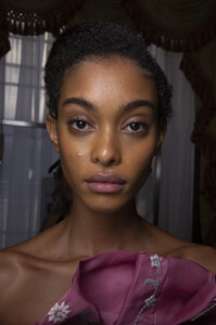 1522456767_BrockCollectionSpring2020Backstage_fMHuWZYlobx.thumb.jpg.921b4ad12b37a9b13736daf763b3cfb0.jpg