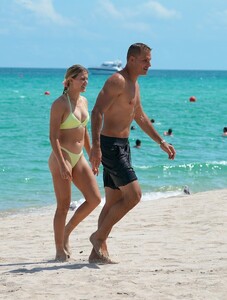        bou090919BZNimage15.jpg