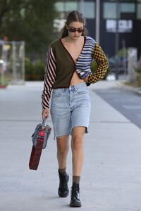       gig190919BZNimage4.jpg