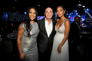 1628154694_NicoleScherzingerBrentShapiroFoundationqtmLT-rMDxlx.thumb.jpg.bfa2cf20d10d9cd46a415eb32d0682a8.jpg