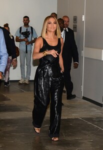 lop140919BZNimage7.jpg