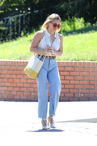       duf140919BZNimage3.jpg