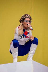        ora100919BZNimage105.jpg