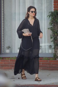       moo180919BZNimage7.jpg
