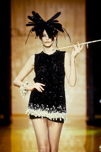 1794321689_ChristianDior1995HauteCouture142.thumb.jpg.1821ef329b5d5281f05a1ece8ce7c0b5.jpg