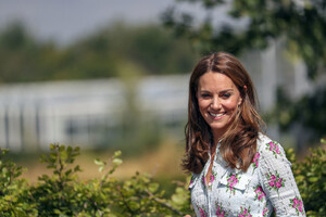Kate+Middleton+Duchess+Cambridge+Attends+Back+JnIrwMQNpd6x.jpg