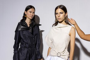 1808950080_phillip-lim-bks-m-rs20-8792(1).thumb.jpg.cd37483ff1ef37c2fc09d3f748ea2500.jpg