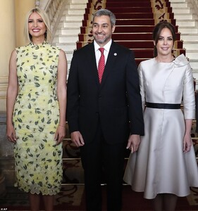 18158430-7436153-All_smiles_Ivanka_met_with_Paraguayan_President_Mario_Abdo_Benit-a-6_1567801506848.jpg