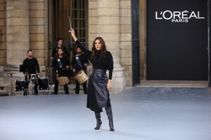        lon300919BZNimage110.jpg