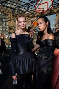 1915620238_dion-lee-bks-g-rs20-4132(1).thumb.jpg.cb6ea1d098dff3c39f27f131d00bc499.jpg