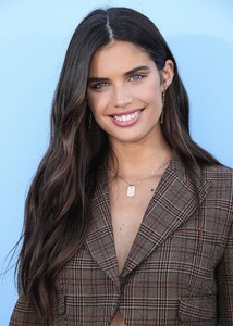        sam120919BZNimage8.jpg