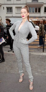       tho280919BZNimage104.jpg