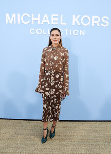 Olivia+Palermo+Michael+Kors+Collection+Spring+81ZuhI5OHxax.jpg