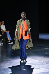 2084619062_RagBoneRunwaySeptember2019NewYorkFashionPl-ohhBHtzFx.thumb.jpg.951ea9cdaf53a3f90a5eb51fa61c83ec.jpg