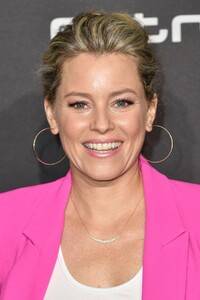 liz230919BZNimage101.jpg