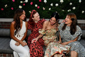 Joan+Smalls+Lily+Aldridge+Parfums+Launch+Event+C9IzIvdGCGEx.jpg