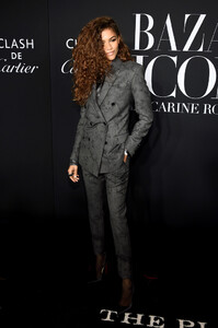 Zendaya+Coleman+Harper+BAZAAR+Celebrates+ICONS+OZbUHzrHRv2x.jpg