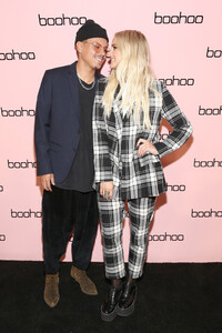 Ashlee+Simpson+boohoo+Celebrates+NYFW+boohoo+7KIk7ix4TXEx.jpg