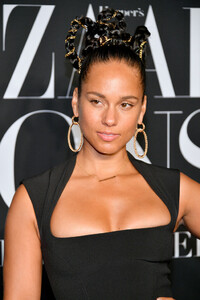 Alicia+Keys+2019+Harper+Bazaar+ICONS+u1pjcFHTrYTx.jpg
