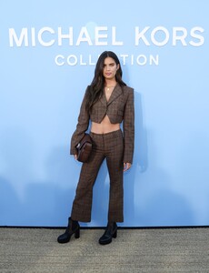 [1173848223] Michael Kors Collection Spring 2020 Runway Show - Front Row.jpg