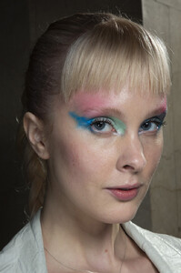 310755704_ChristianSirianoSpring2020BackstagekUeb6O5432rx.thumb.jpg.c19f7207980447ff43eb85f252ec3463.jpg