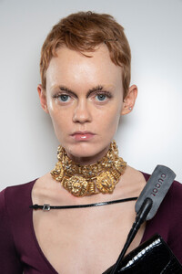 321706710_GucciSpring2020BackstageZRWR3uMgjITx.thumb.jpg.5c23b2e5490f3610eacfd90c1e72f0fa.jpg