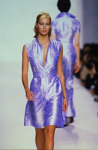 325418091_niki(4).thumb.jpg.3580975de8c1bf26c27689c4765577d7.jpg