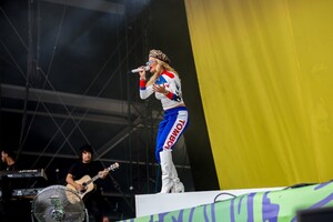        ora100919BZNimage142.jpg