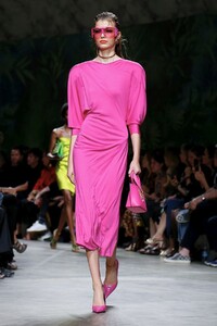 Mathilde Henning Versace Spring 2020 RTW MFW 2.jpg