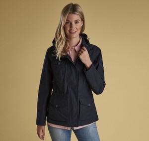 Hannah Cooper - barbour_99.jpg