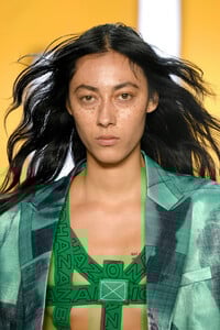 44943633_DirtyPineappleRunwaySeptember2019New7oWS8iUvp4wx.thumb.jpg.8d2d1161c038e6244a21bcbb606910c0.jpg